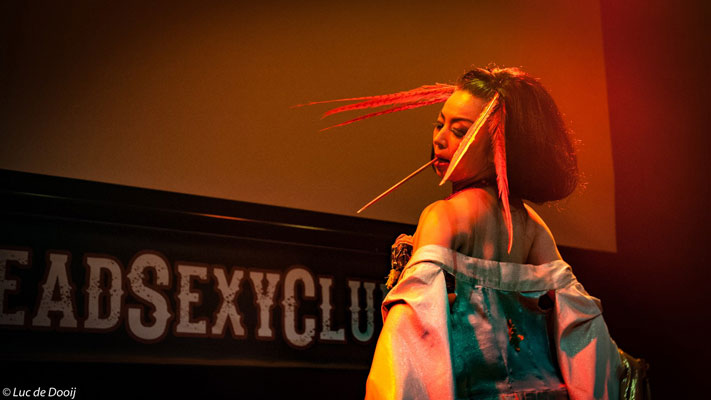 The Dead Sexy Club - A night full of outrageous music, ultra sexy burlesqueacts & funny contests!